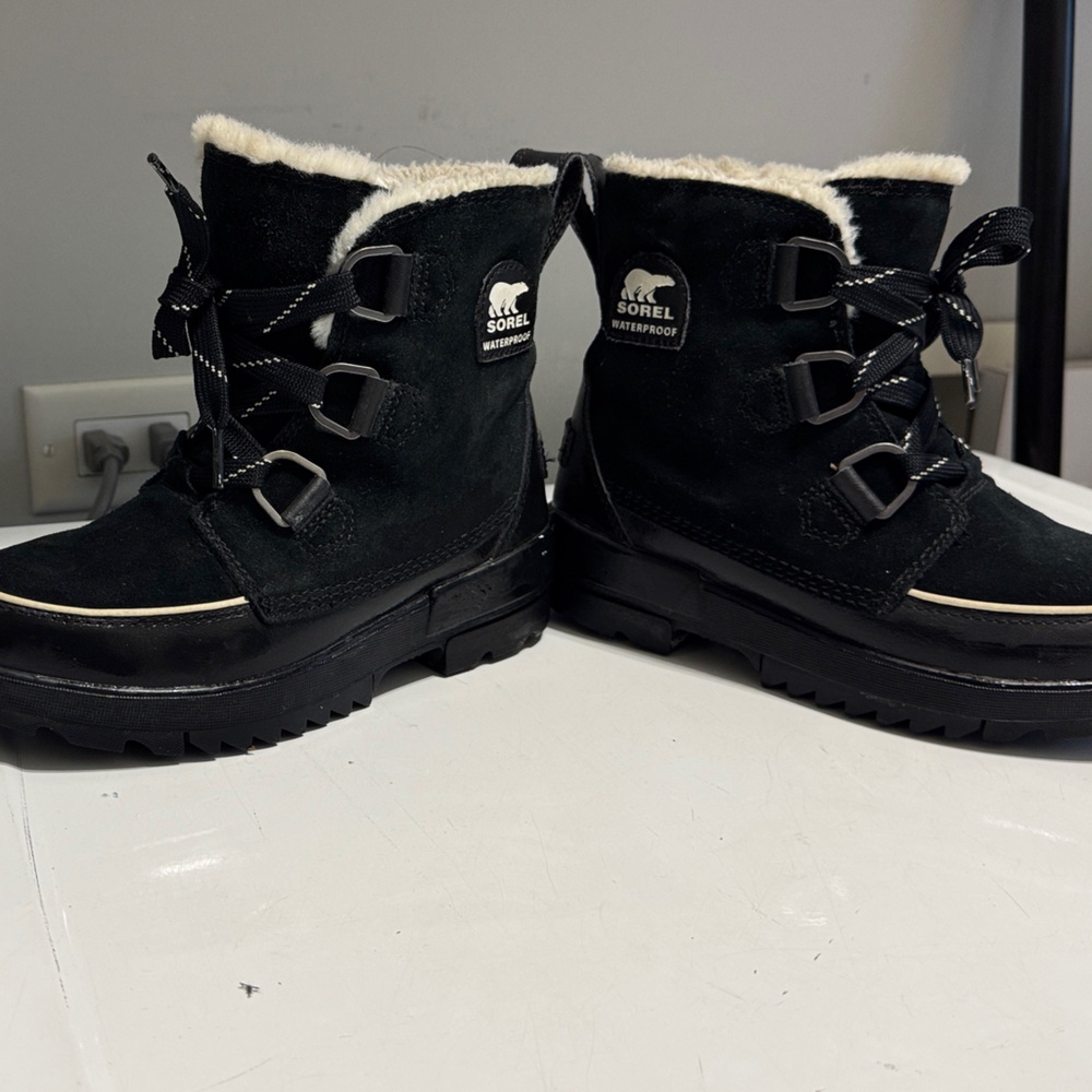 Sorel Black Waterproof Boots with White Trim